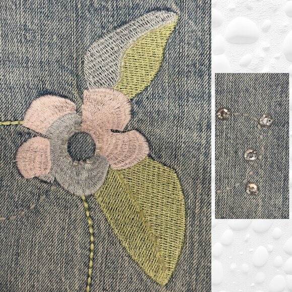 Guess Embroidered/Rhinestones Jeans – Size 30 - Like New - Picture 7 of 8